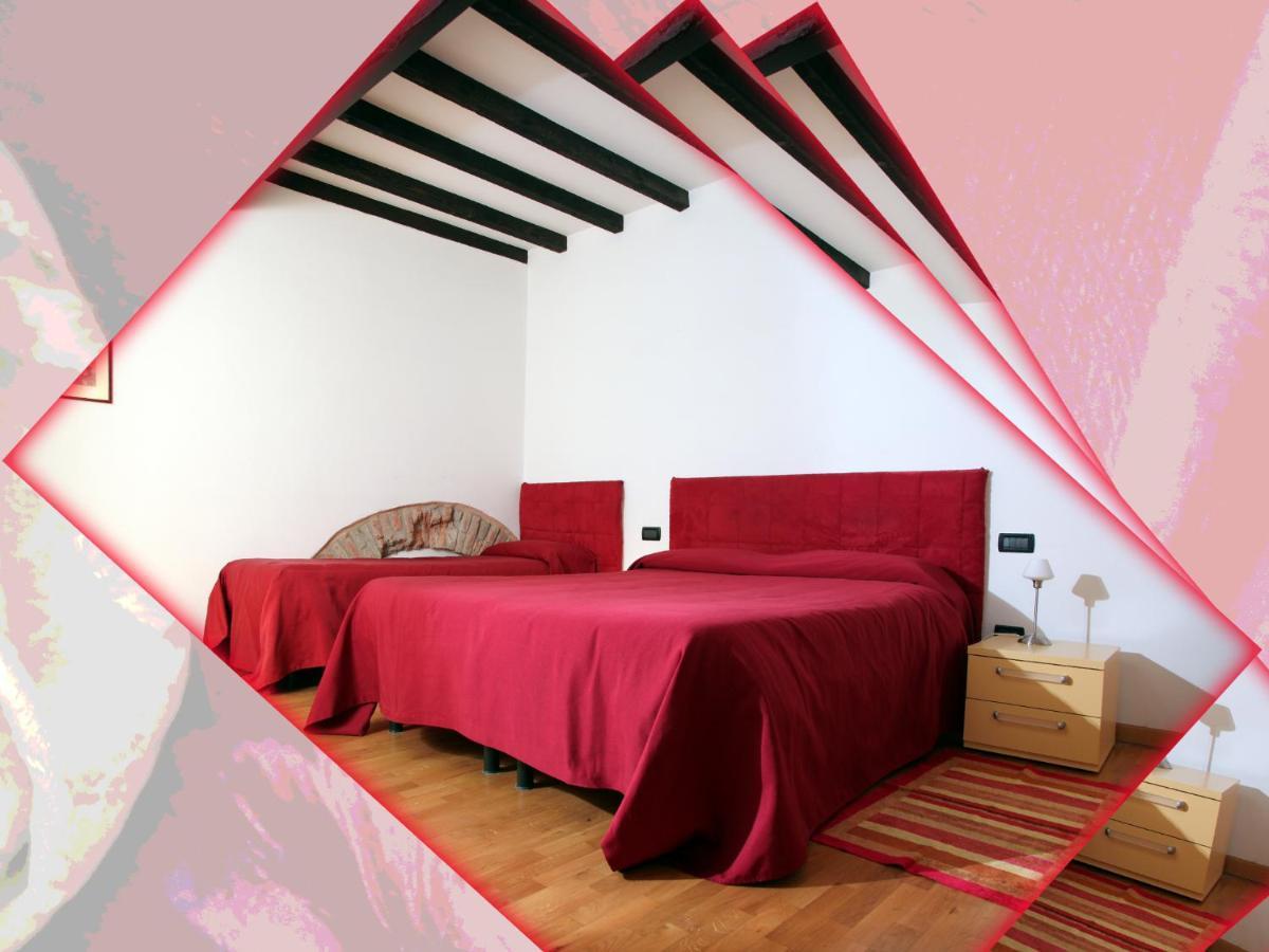Bed and Breakfast Il Sipario Феррара Экстерьер фото