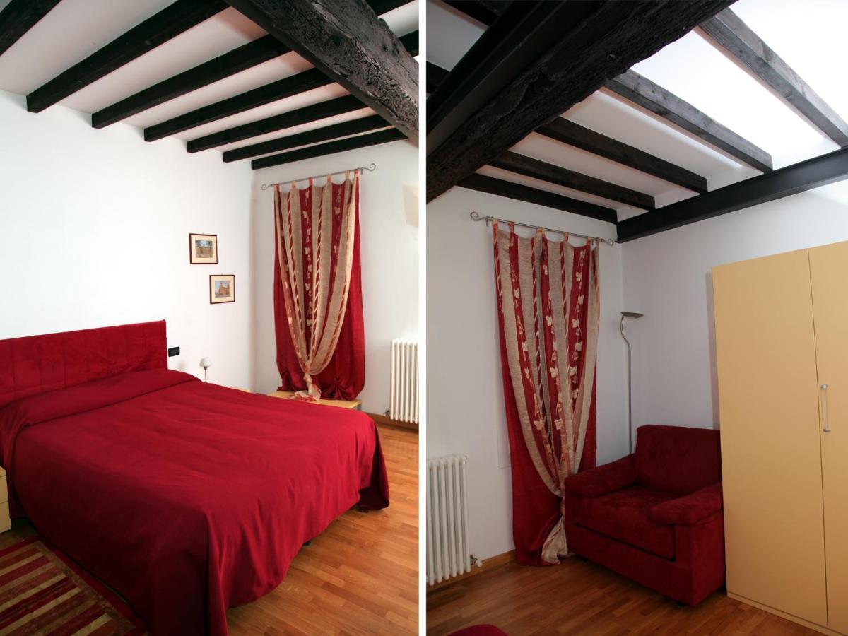 Bed and Breakfast Il Sipario Феррара Экстерьер фото