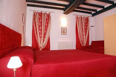 Bed and Breakfast Il Sipario Феррара Экстерьер фото